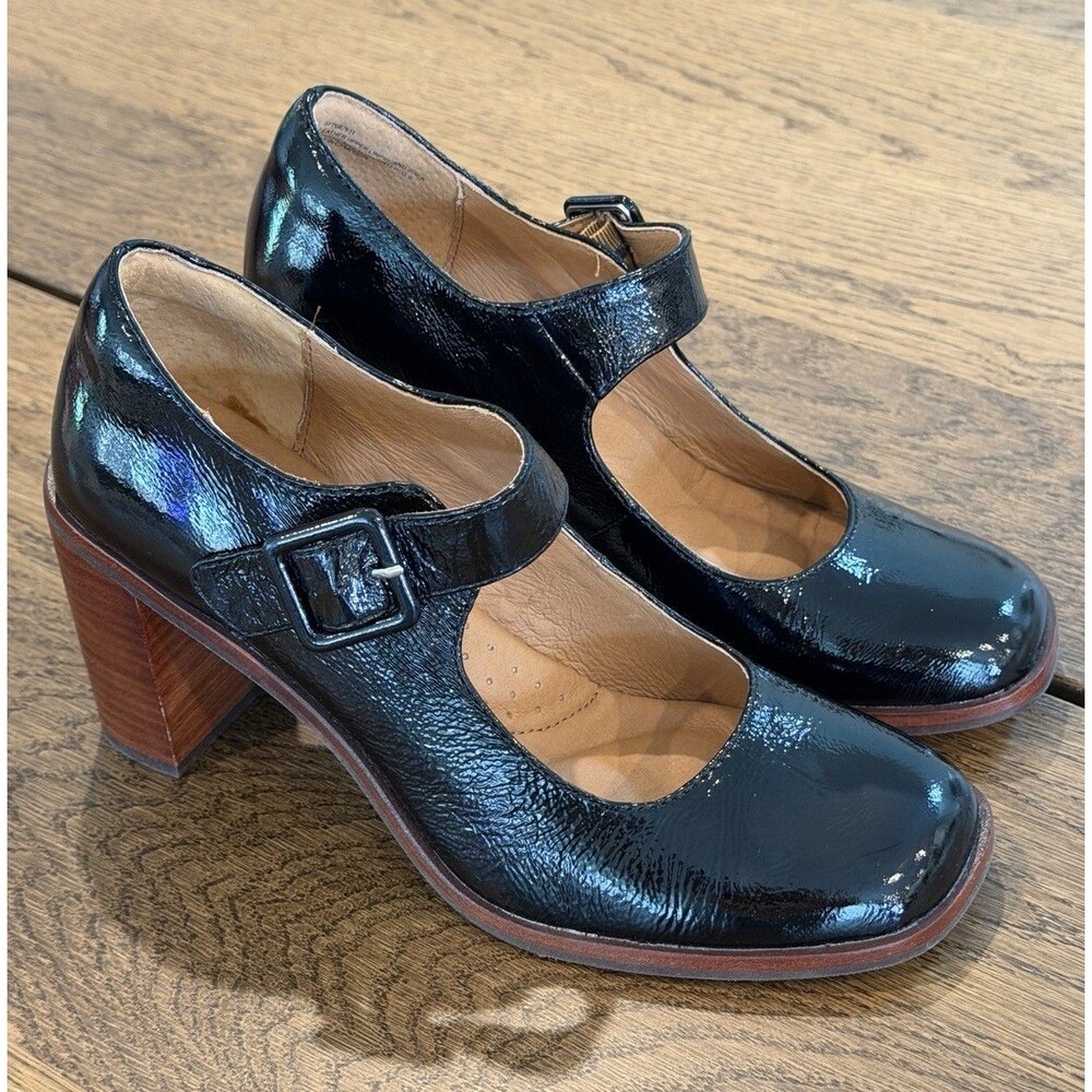 Sofft Shauna Mary Jane Black Crinkle Patent Leather Block Heels Women’s Sz 8.5M